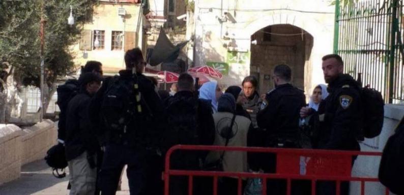 قوات الاحتلال تعتقل 8 مواطنات من القدس
